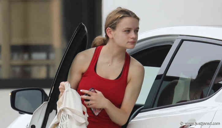 Joey King Hits the Gym After Celebrating the Wrap of Upcoming Series 'We Were the Lucky Ones'