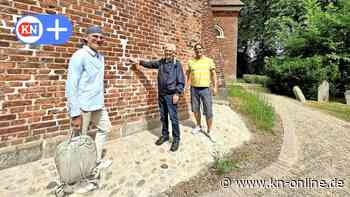 St.-Katharinen-Kirche Kirchbarkau: Sanierung gegen feuchtes Mauerwerk
