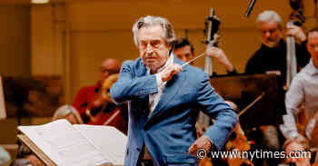 For Riccardo Muti, a Grand Sort-of-Finale in Chicago