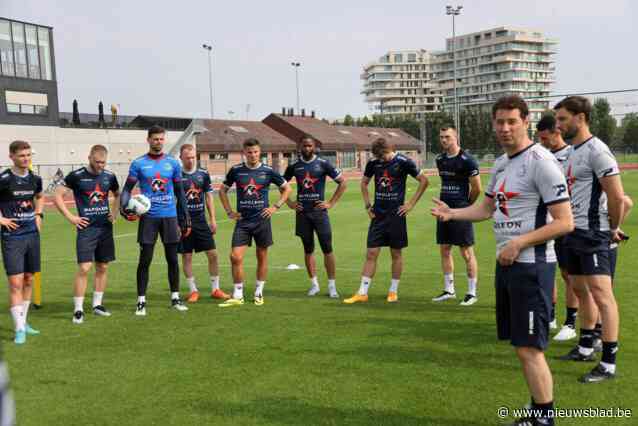 Frederik D’Hollander en Zulte Waregem branden van ambitie bij start van voorbereiding: “Iedereen wil heel graag promoveren”