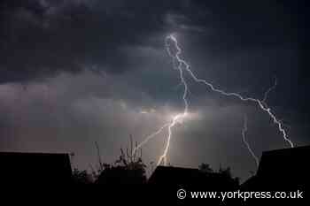 Weather warning - thunder and lightning on their way to York tomorrow