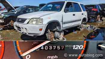 Junkyard Gem: 2001 Honda CR-V with 403,757 miles