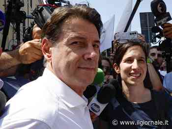 La solita piazza di Conte e Schlein: insieme solo per il rancore contro il governo