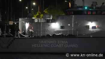 Flüchtlingsdrama in Griechenland: Suche nach Überlebenden von Bootsunglück kurz vor Ende