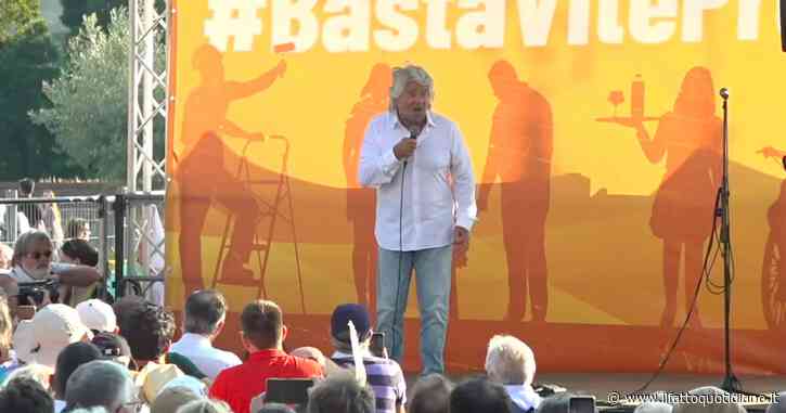 Grillo: “Mettete il passamontagna e sistemate le aiuole”. Il riflesso pavloviano dei partiti: “Evoca la lotta armata”