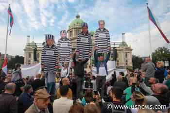Thousands Have Protested Against Serbia's President and Pledged to 'Radicalize' Gatherings