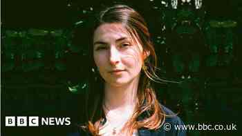 Away from home and dealing with death - students on their grief