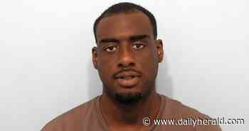 Bond set at $200,000 for Mundelein man accused of carjacking someone at gunpoint