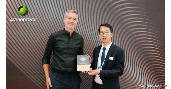 Společnost Astronergy získala první Zlatou známku důvěry společnosti Ariel Re za výjimečnou kvalitu fotovoltaických produktů