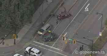 Surrey, B.C. chase ends with crash, suspect vehicle drove in oncoming traffic