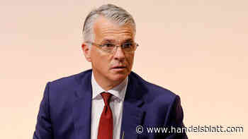 Übernahme: UBS-Chef deutet Stellenabbau bei CS-Investmentbank an