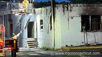 Fire damages commercial building in Bloomfield