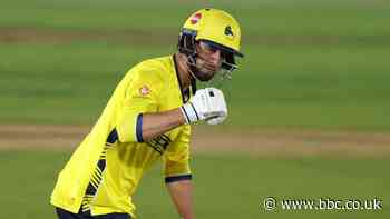 T20 Blast: Hampshire beat leaders Surrey as Notts and Yorkshire beaten