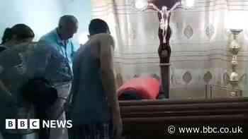 Woman who knocked on coffin at her funeral dies after week in hospital