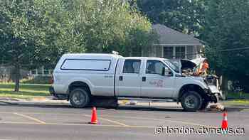 Hundreds of customers without power after car struck hydro pole