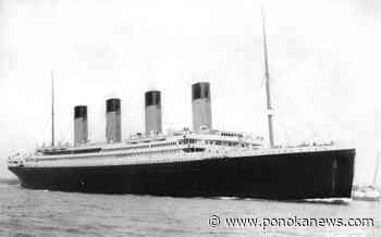 Search for missing tourist sub near Titanic
