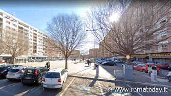 I complici nell'androne, il ladro a ripulire la casa. In manette 'topo d'appartamento'