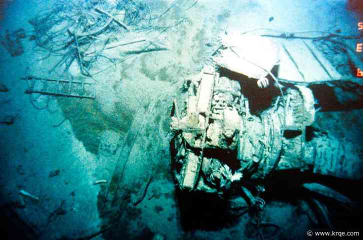 Search underway for missing submersible that takes people to see Titanic