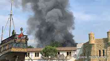 Polizei: Feuerwehr hat Brand im Europa-Park unter Kontrolle