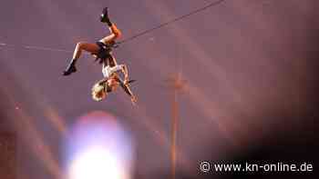 Helene Fischer beruhigt Fans nach Bühnenunfall – „Es geht mir gut"