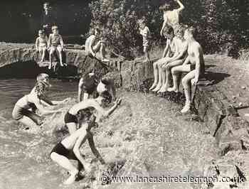 Who were youngsters splashing around in Sunnyhurst Woods?