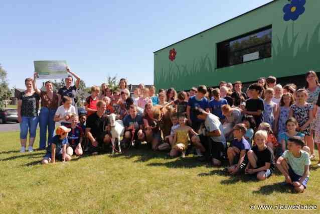Ouderraad van gemeenteschool steunt afgebrande zorgboerderij De Hoeve