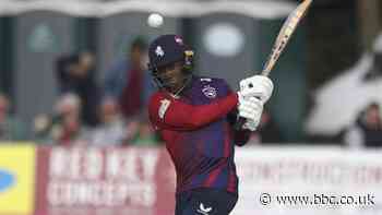 T20 Blast: Kent cruise to win at Gloucestershire with Daniel Bell-Drummond half-century