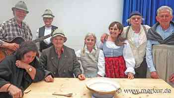 „Bauernliebeslexikon“ und mehr: Neue Theatergruppe feiert am Freitag Premiere im Echinger ASZ