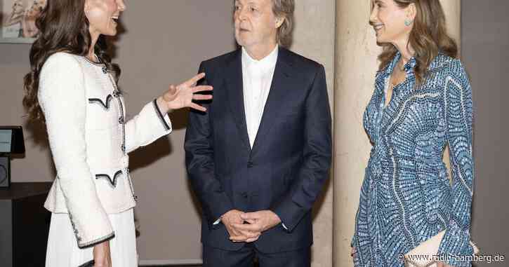 Prinzessin Kate und Paul McCartney im Museum