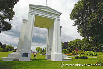 Man intercepted after dash attempt at B.C. border goes viral on TikTok