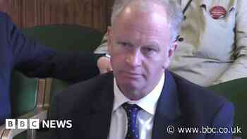 Post Office bosses told to repay mistaken bonuses