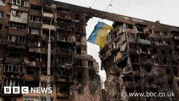 Ukraine war: Push to rebuild economy starts with UK's $3bn