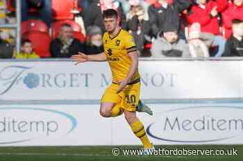 Watford snap up former Cardiff striker Healey from France