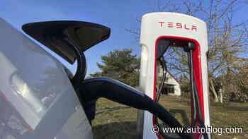 Texas to require Tesla's NACS connectors on state-backed charging stations