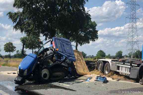 Weg tussen Bree en Kinrooi tijdlang afgesloten door ongeval