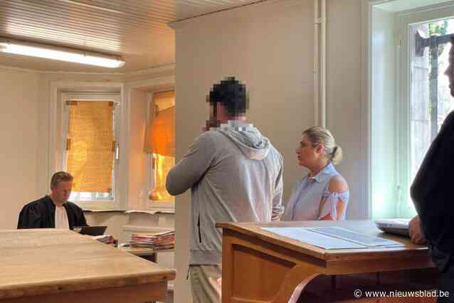 Ismail Y. toonde op reconstructie hoe hij zijn vrouw en zoontje doodde, dag later staat hij terecht voor vechtpartij: “Ik ben degene die slaag kreeg”