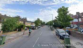 Eltham school traffic so bad kids 'fear being hit by a car'