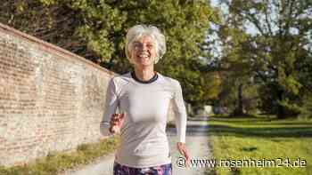Folgen der Wechseljahre: Ärztin spricht sich für Östrogen und Progesteron zur Stärkung der Knochen aus