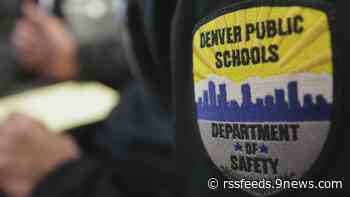 Junta escolar de Denver vota para traer de vuelta a los policías a las escuelas