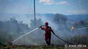 NDP, fire chiefs urge government to boost volunteer firefighter tax credit
