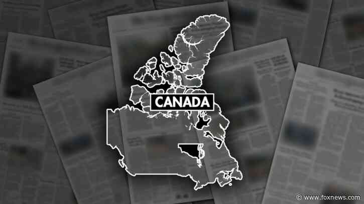 Search party finds 2 Canadian Air Force members dead after helicopter crash near the Ottawa River