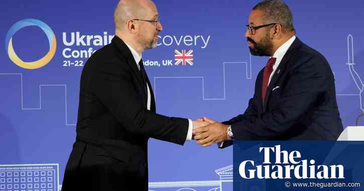 Nato allies back fast-track membership for Ukraine, says Cleverly