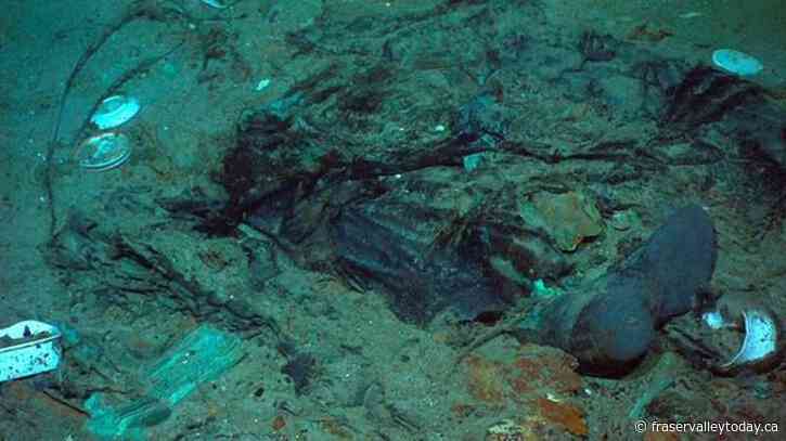 Search for the missing Titanic submersible nears the critical 96-hour mark for oxygen supply