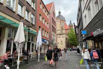 22-Jährige mutmaßlich in Buchhandlung sexuell belästigt
