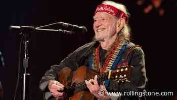 Willie Nelson to Update His Classic Hits on New Album ‘Bluegrass’
