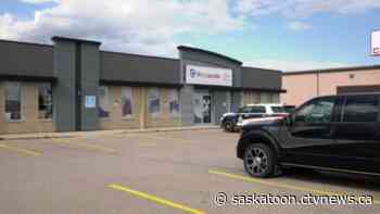 Saskatoon man hit with forklift at work