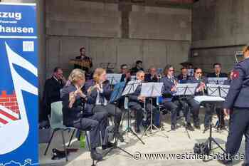Konzert mit Kaffee, Burgern und Eis in Halle