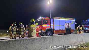 „Gockelmobil“ sorgt für Vollsperrung der A94