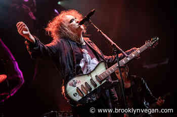 The Cure brought classic basslines and great vibes to MSG Night 2 (pics, review, setlist)