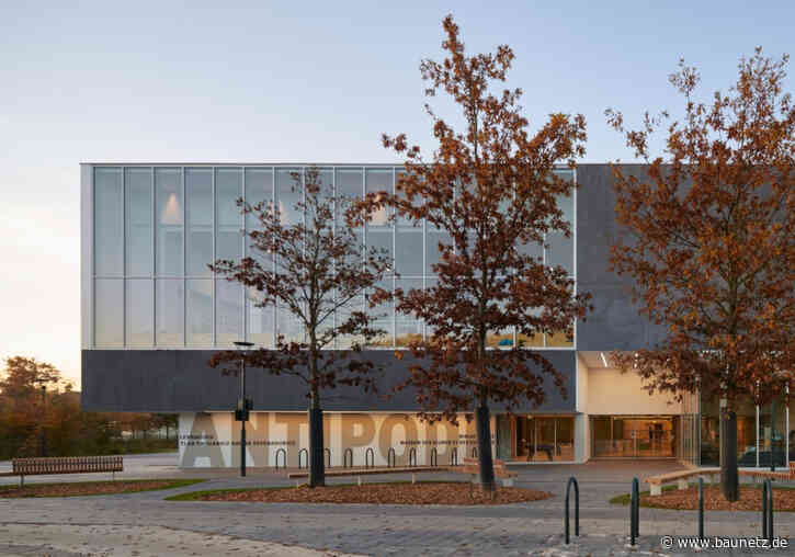 Kultur komplex verschachtelt
 - Dominique Coulon & Associés in Rennes